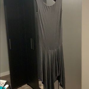 Scoop neck and open back dress